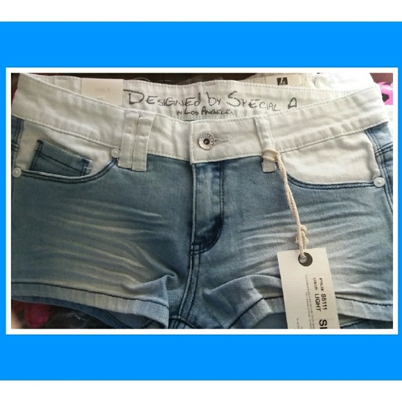 💖 2 toned denim shorts ..NO OFFERS!!!! - Picture 2 of 3